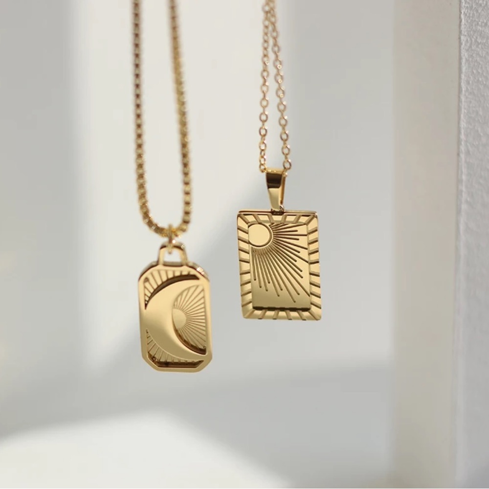 New 18K Gold Moon&Sun Pendant Necklace